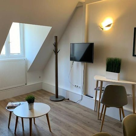 Apartmán Le Cheval Bixio Beaune  Exteriér fotografie